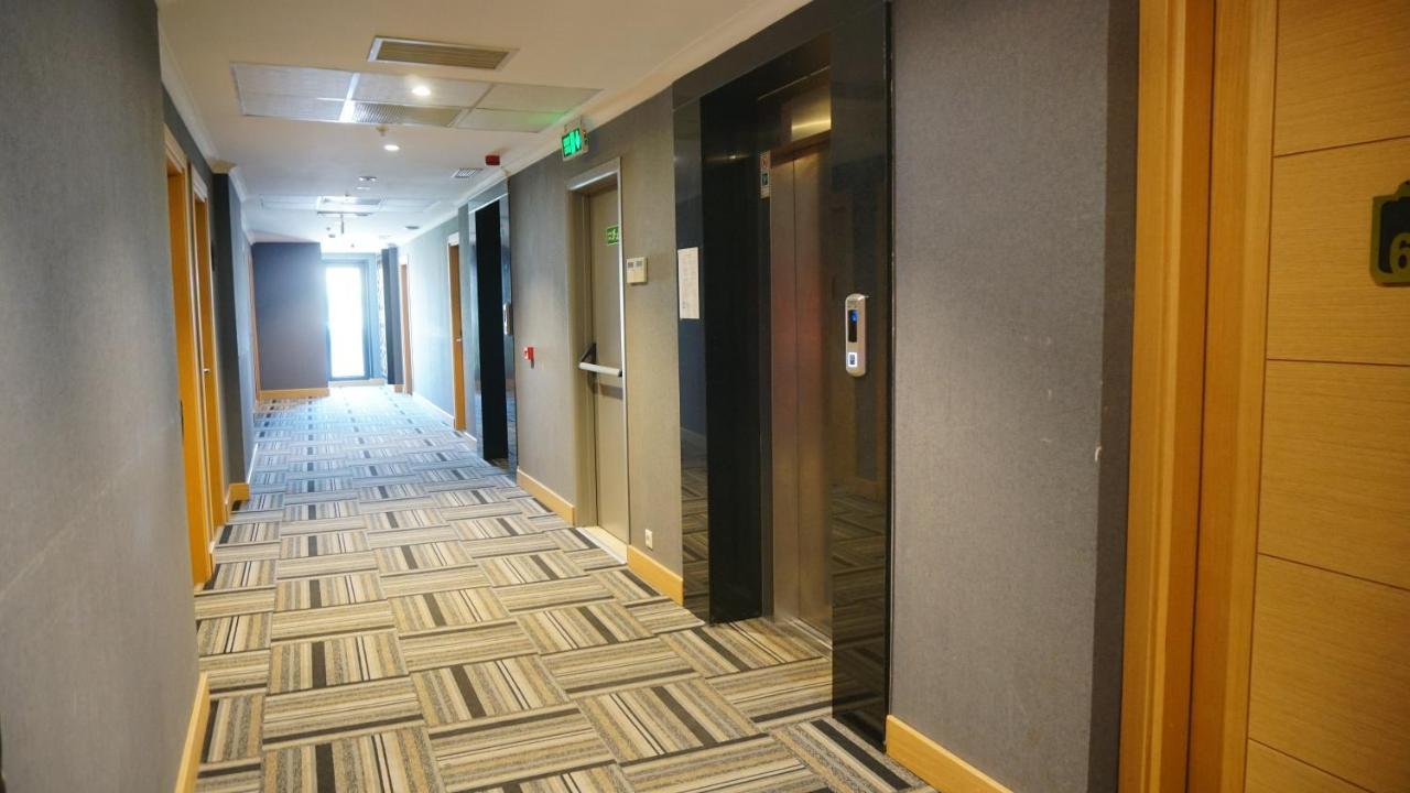 Vois Hotel Atasehir & Spa イスタンブール エクステリア 写真